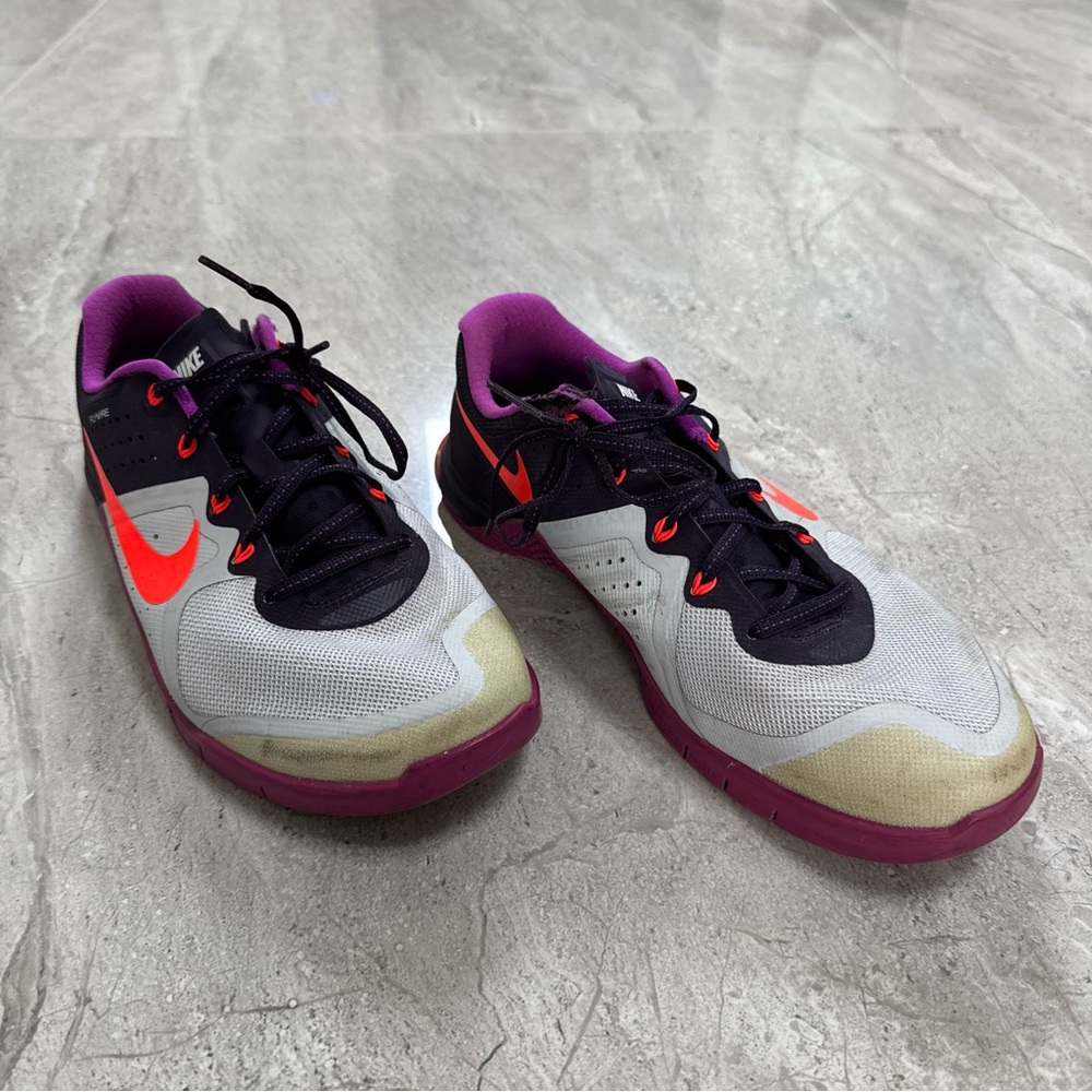 Nike Women's White Black Purple Orange Athletic Shoes